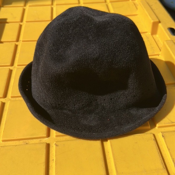 Men’s hat - Picture 3 of 3